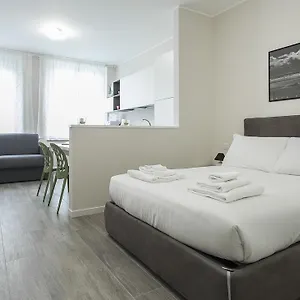 https://italianway-apartments-cadorna-10.it-lombardy.com