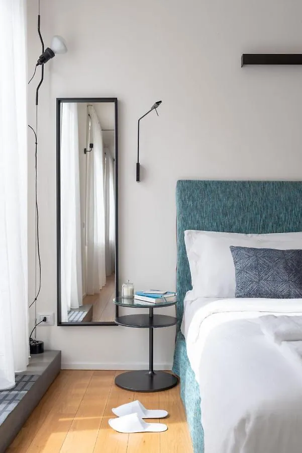 Bmore Duomo - Luxury Apartments Near Duomo Milan